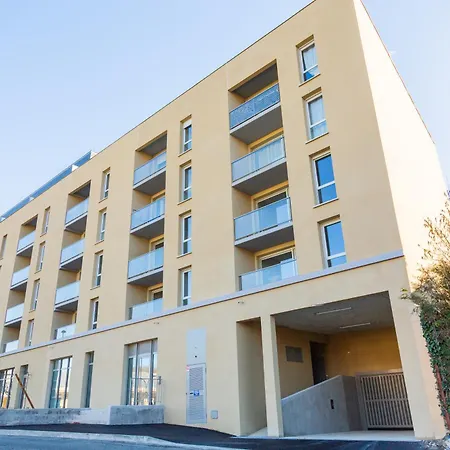 Zenao Aparthotel Lourdes
